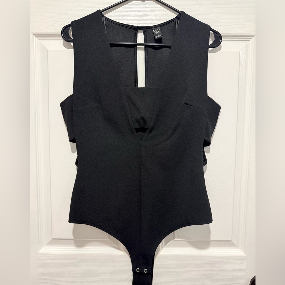 Windsor Black Sleeveless Cutout Bodysuit